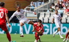 半岛体育平台-包含拜仁慕尼黑队员陷入伤病波折，冲击淘汰赛关键时刻的词条