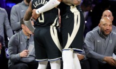 半岛体育网站入口-包含快船客场大胜，雄鹿队无力抵御的词条