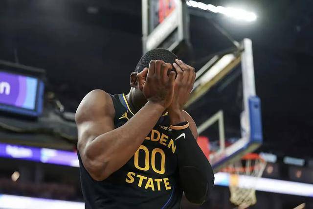 勇士陷入困境,突破困境的关键在于全队配合的简单介绍 勇士陷入困境,突破困境的关键在于全队配合的简单介绍