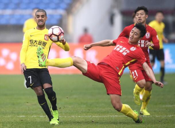 广州恒大惨败，连续三场失利形势堪忧