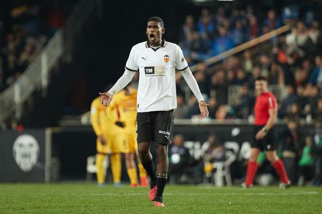 关于瓦伦西亚客场惨败,欧冠资格恐有危机的信息 关于瓦伦西亚客场惨败,欧冠资格恐有危机的信息