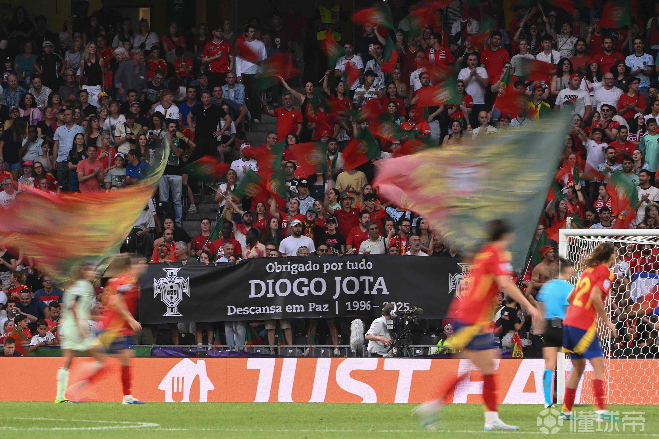 葡萄牙遭遇挑战无妨,目光聚焦欧洲杯决赛 葡萄牙遭遇挑战无妨,目光聚焦欧洲杯决赛