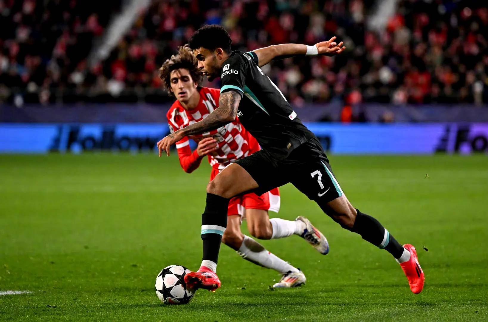 库尔内塞主场逆转胜利，挽救颓势稳固排名的简单介绍