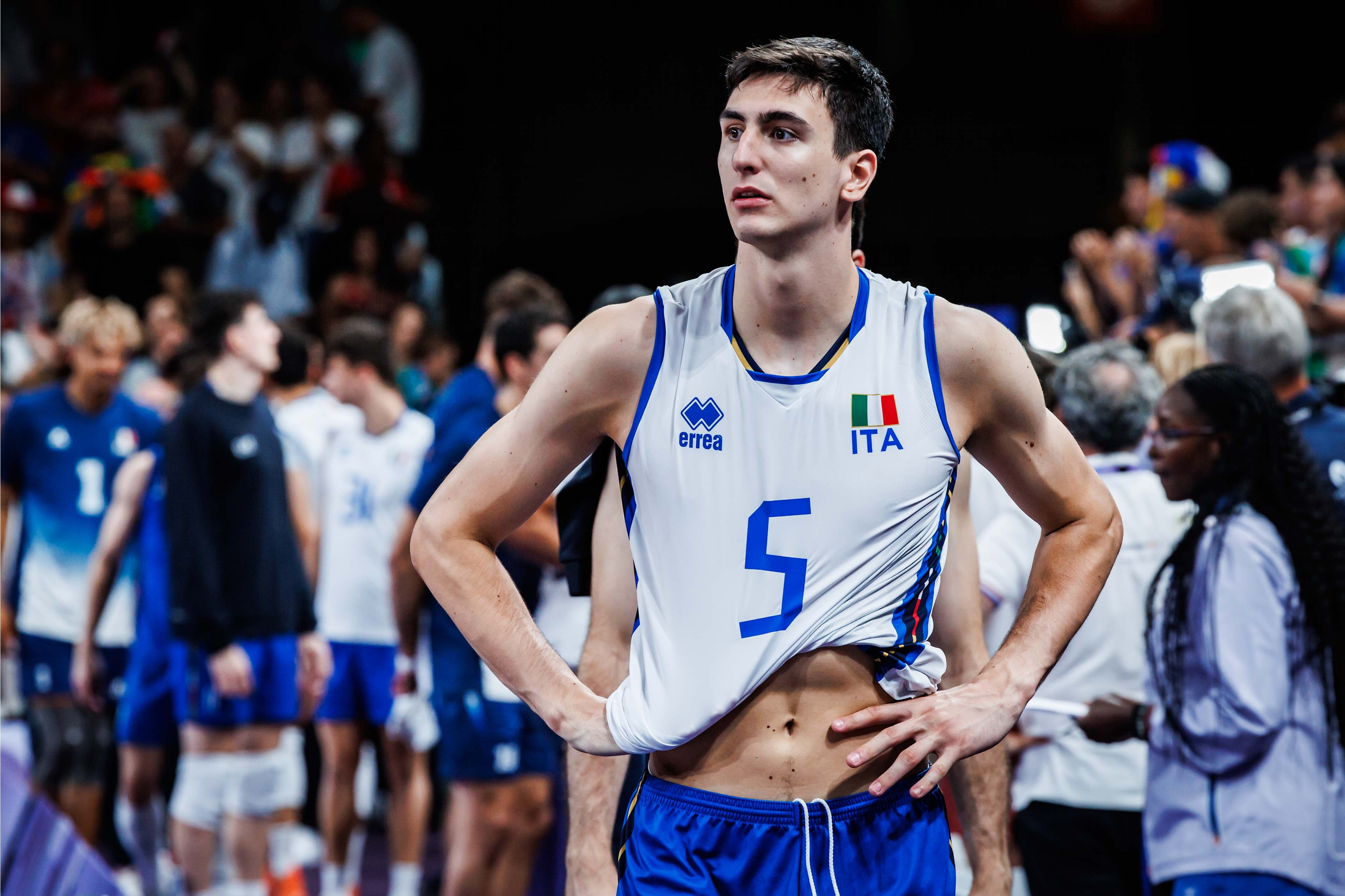 法国击败波兰:格列兹曼梅开二度的简单介绍 法国击败波兰:格列兹曼梅开二度的简单介绍