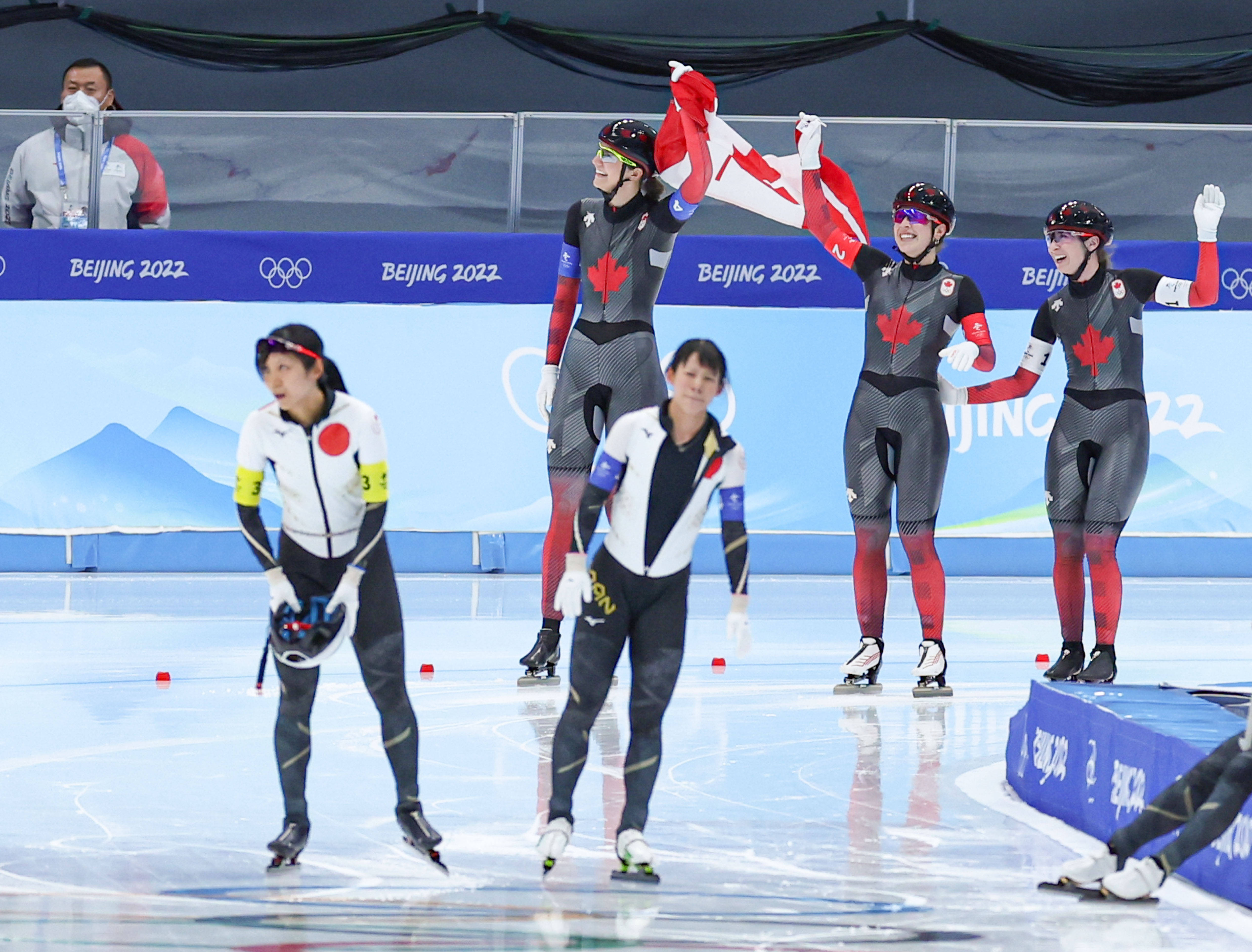 加拿大代表队火力全开,斩获不少金牌 加拿大代表队火力全开,斩获不少金牌