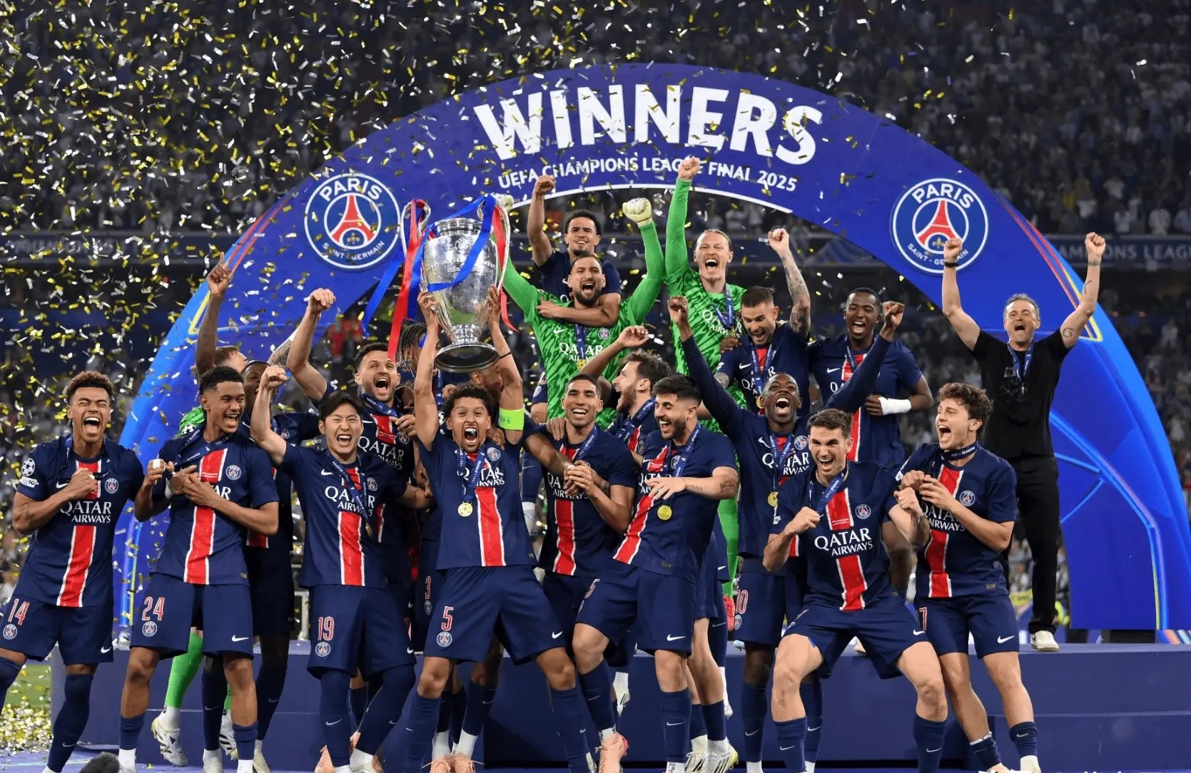 法国队逆转晋级欧洲杯16强，西班牙队遭淘汰压力大的简单介绍