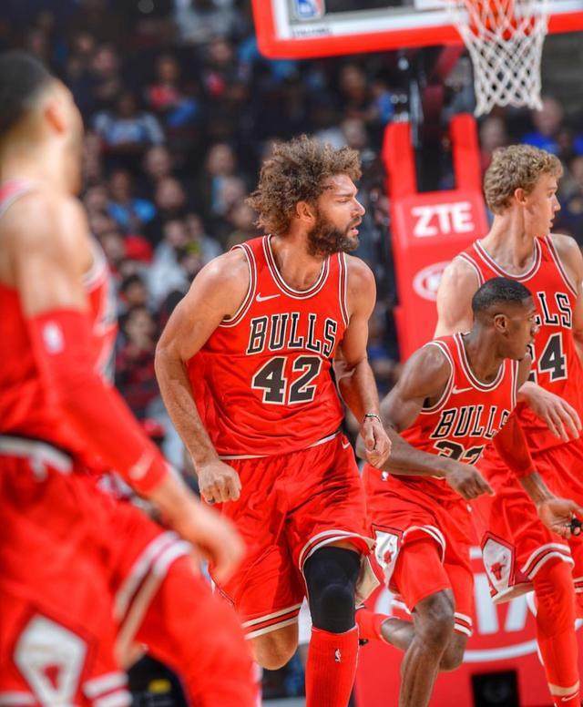 猛龙击败公牛,西蒙斯大号三双的简单介绍 猛龙击败公牛,西蒙斯大号三双的简单介绍