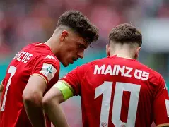 梅因茨05摆脱低迷,寻找反击机会 梅因茨05摆脱低迷,寻找反击机会