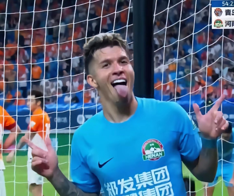 包含河南队全队进步明显，赢得一场宝贵胜利的词条