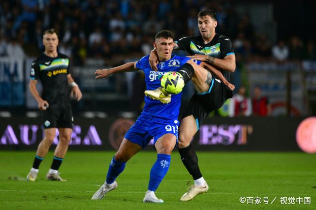 斯图加特球员集中训练，备战艰苦比赛赛程的简单介绍