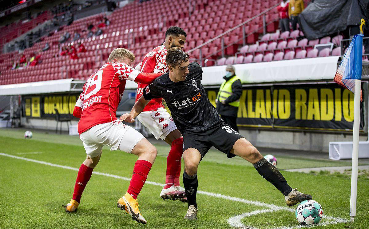 关于法兰克福连续主场失利，形势越发严峻的信息