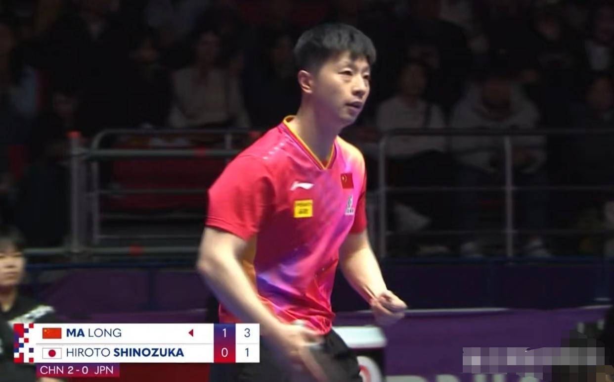 日本队举行庆功宴,庆祝成功晋级 日本队举行庆功宴,庆祝成功晋级