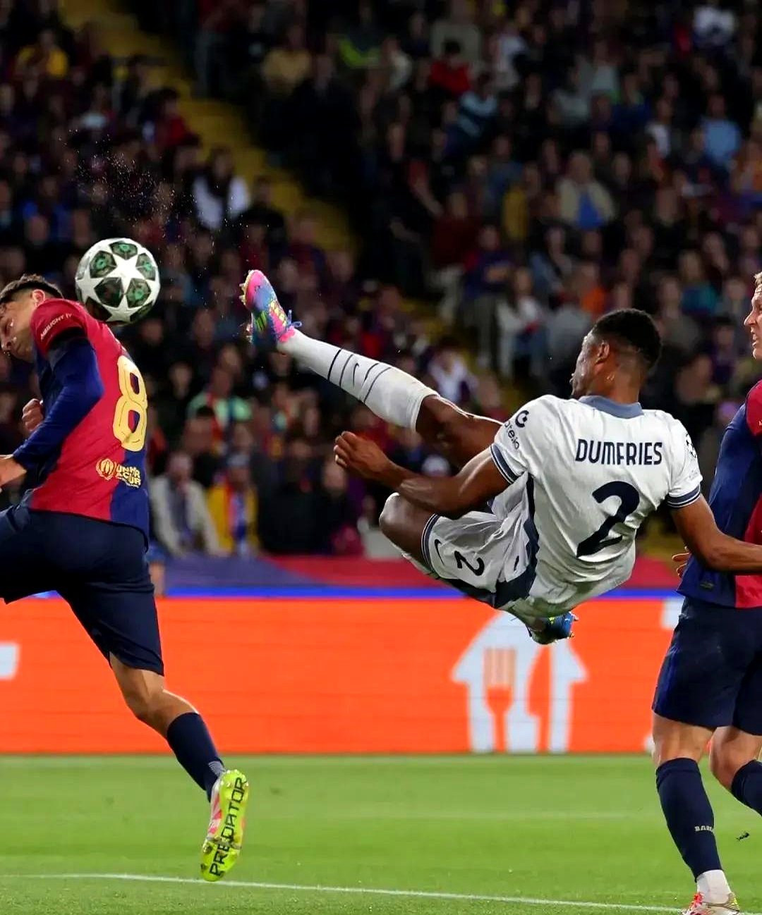 AC米兰准备对抗切沃,力争三分的简单介绍 AC米兰准备对抗切沃,力争三分的简单介绍